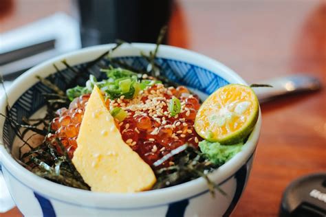 15 Traditional Japanese Dishes To Try