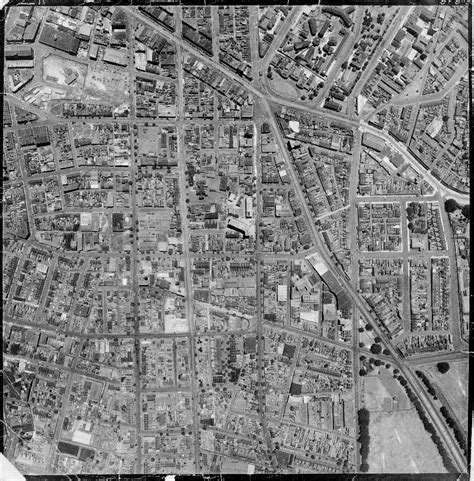Sydney councillors have unanimously supported a motion to mobilise city resources to reduce carbon emissions and minimise the impact of future change. City of Sydney - Aerial Photographic Survey, 1949: Image ...