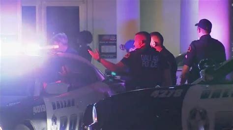 Texas Officer Enters Wrong Apartment Kills Man