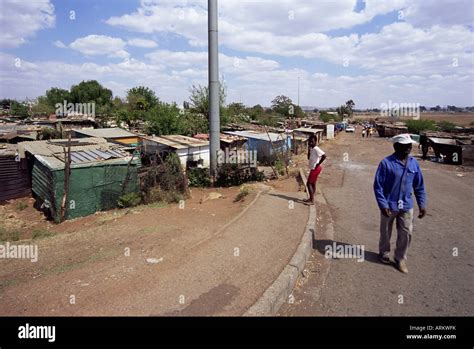 Shacks Soweto Johannesburg South Africa Africa Stock Photo Alamy