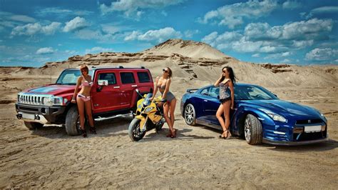 Women Model Bikini Hummer Bmw S 1000 Rr Nissan Gt R Desert Women With