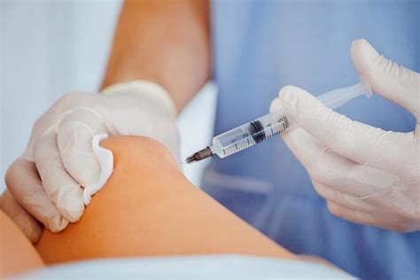 What You Need To Know About Getting A Cortisone Shot Premierechiro