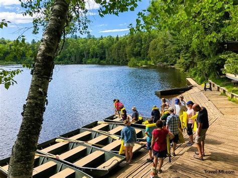 Tahquamenon Falls State Park Things To Do Camping Hotels And Photos