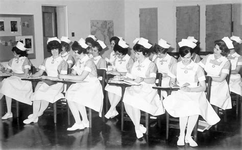 Nurses Student Nurses Usa 1965 Nurses Uniforms And Ladies