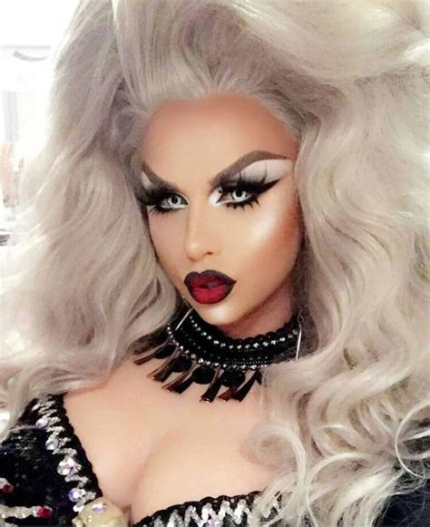 Bow Down Bitches 💋 Farrahrized 💋 Dragqueen Makeup Drag Dragaholic Instadrag