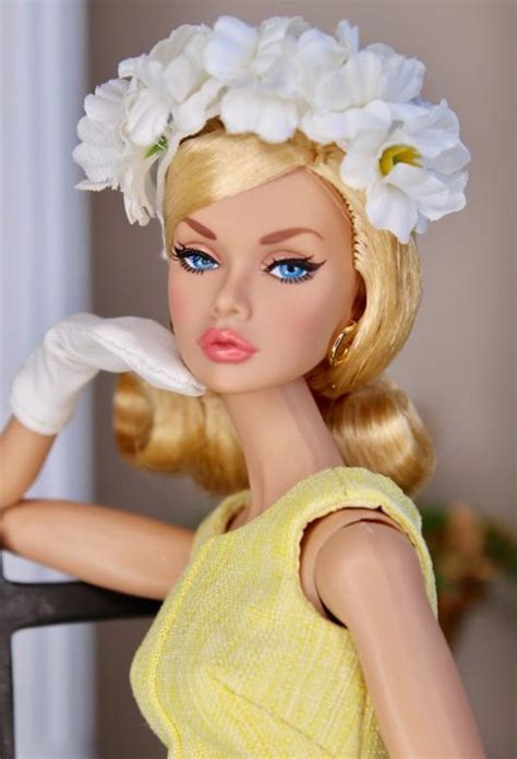 Pin By Laura S On Barbie One Of A Kind Beautiful Barbie Dolls Vintage Barbie Dolls