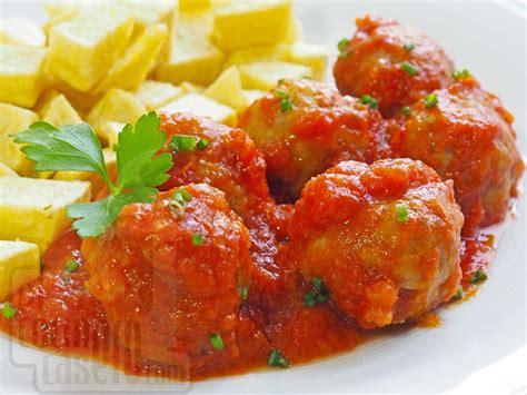 Alb Ndigas En Salsa De Tomate El Cocinero Casero Carnes