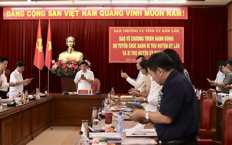 Mahahawahan ng virus ang mga tao sa pamamagitan ng kanilang mga mata, ilong o bibig. Cách nhắn tin ủng hộ chống dịch Covid-19 | Tin tức mới ...