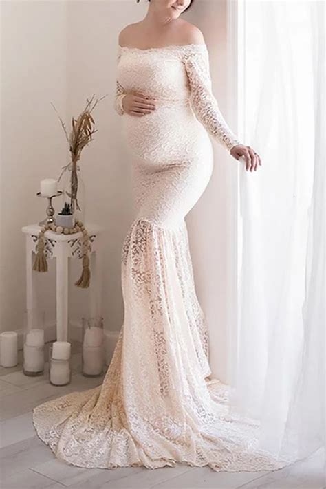 the maternity boat neck lace long sleeve dress is so sexy and it is suitable for many occasions