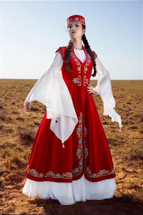 Казахстанская национальная одежда 56 фото