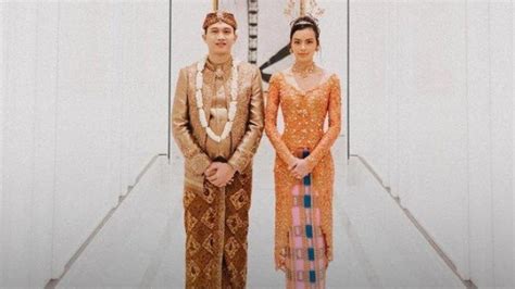Menikah Dengan Demas Narawangsa Eva Celia Gabungkan Pakaian Tradisional Adat Bugis Dan Jawa