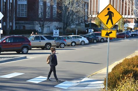 Safe Crossing Crosswalks New Signs Appear On 15th Street Near Campus