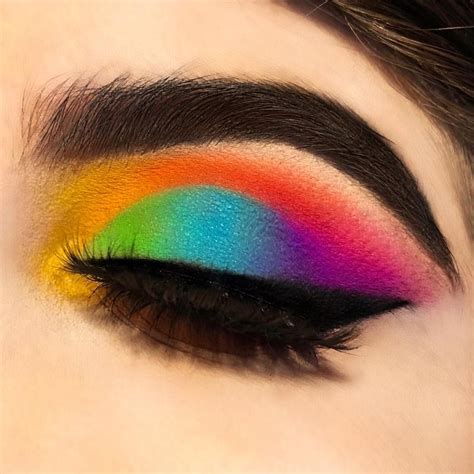 Happy Pride Month Here Is My Rainbow Eye Look Ig Emvalencia Rainbow Makeup Pride Makeup