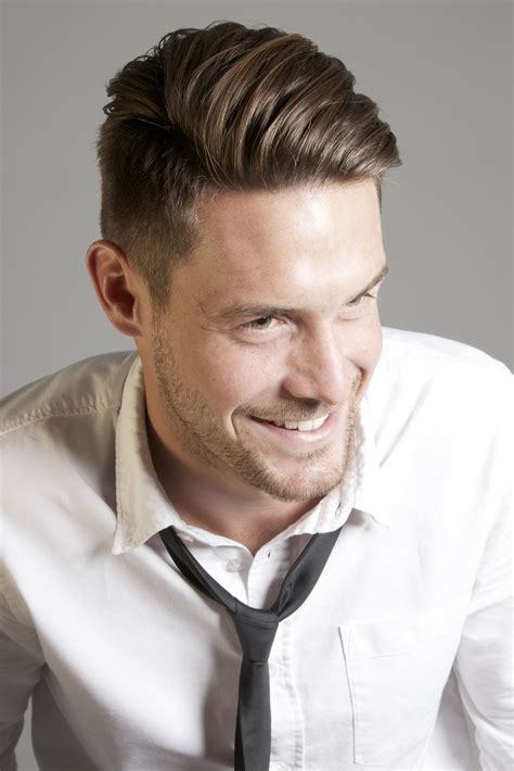 15 Photos Wedding Hairstyles For Men