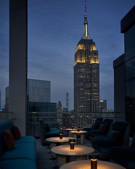 Best Rooftop Bars In Nyc Midtown