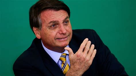 Longe de ser alternativa da esquerda para 2022 miguel schincariol/afp. Pesquisa aponta que Bolsonaro lidera corrida presidencial em todos os cenários para 2022 MH - Geral