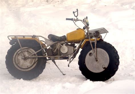 Rokon In Snow Vintage Motorcycles Motorcycle Trailers Old Bikes