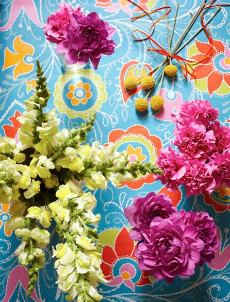 46 Bright Bold Floral Wallpaper