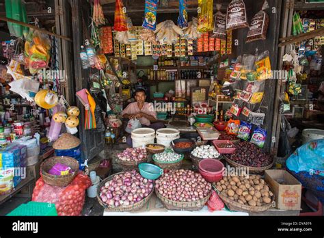 Le Myanmar Birmanie Asie Magasin Yangon City Colorée Pratique