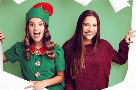 Mackenzie Ziegler And Annie Leblanc To Costar In Upcoming ‘holiday