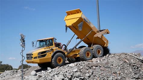 Volvo A40g 40 Ton Articulated Dump Truck Youtube