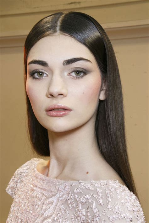 lovely hair and makeup at zuhair morad spring 2014 spring wedding makeup bridal makeup bridal