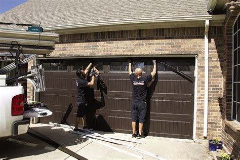Must Know Things About Garage Door Damage Repair And Hire My
