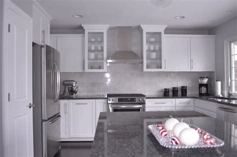 Consider black granite countertop and cabinet pairings this fall that are anything but spooky! Pin on For the Home