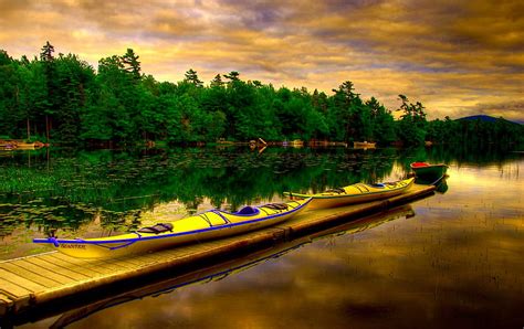 Resting Boat And Canoes Forest Canoes Boat Lake Hd Wallpaper Peakpx
