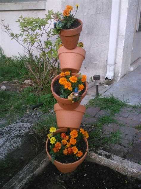 Clay Pot Planter Stacked Flower Pots Patio Art Strawberry Planters