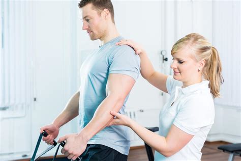 8 Tips To Speed Recovery After Rotator Cuff Surgery Orthocenter