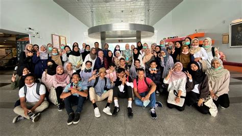 Pejabat pengarah, program pra pendidikan tinggi (pejabat ppt), bangunan inovasi, universiti teknologi mara (uitm), 40450 shah alam, selangor. Perkongsian Bermanfaat oleh Pustaka Raja Tun Uda Bersama ...