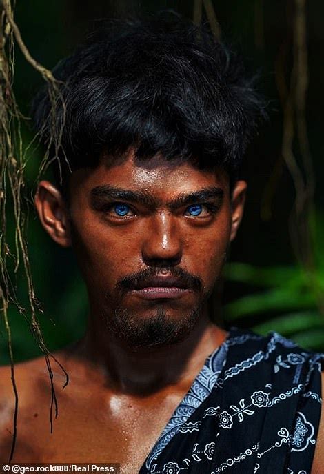 Indonesian Tribe With Extremely Rare Electric Blue Eyes Photographed