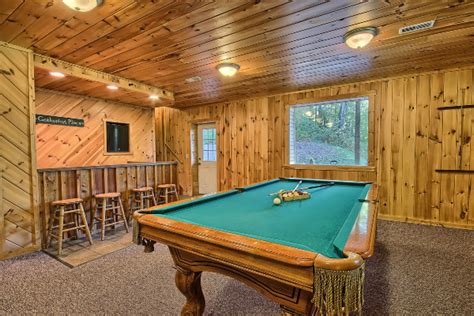 Sleeps 2 with 1 queen bed + 1 full bath. Rocky View Lodge - Hocking Hills Serenity Cabins - Hocking ...