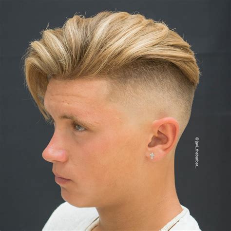 21 New Undercut Haircuts Hairstyles For Men