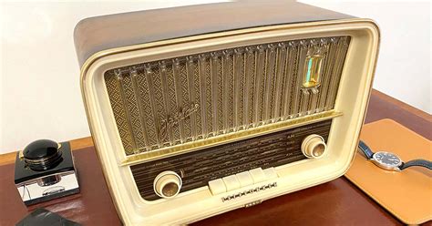 Restoration Of A Vintage Telefunken Jubilate 5161w Amswfm Receiver