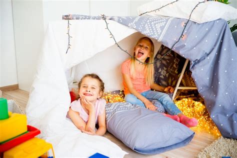 Slaapkamer Inrichten Met Tent Overnachten Activiteiten Slaapfeestje