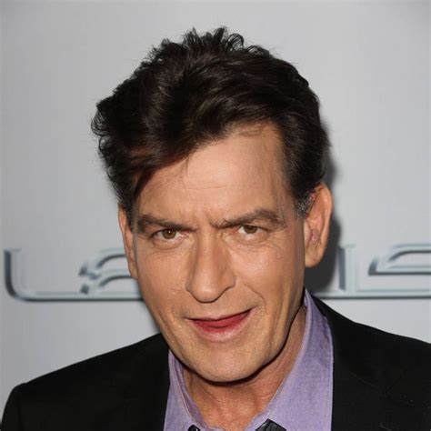Charlie Sheen Still Hard Selling Idea For Two And A Half Men Finale