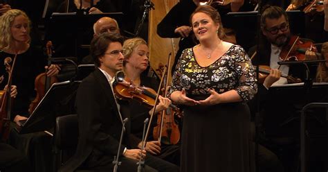 Hallveig And The Iceland Symphony Live On RÚv Concerts And Tickets Iceland Symphony Orchestra