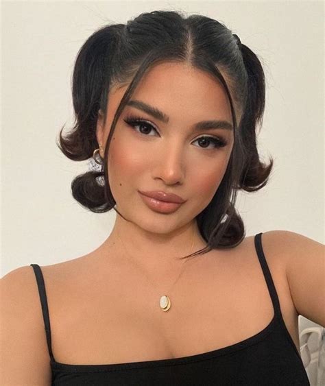 We did not find results for: 𝔑𝔢𝔪𝔬 𓁹 | Short hair styles, Baddie hairstyles, Hair makeup