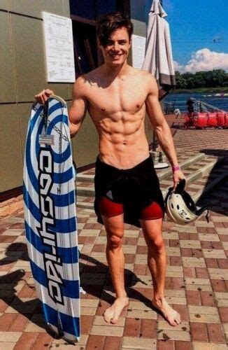 Shirtless Male Muscular Beefcake Bare Foot Swimmer Jock Hunk Photo X Sexiz Pix