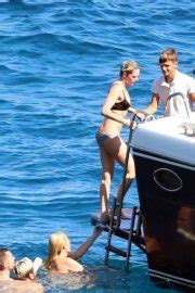 Kristen Stewart And Stella Maxwell In Bikini On The Yacht At The Amalfi Coast Gotceleb