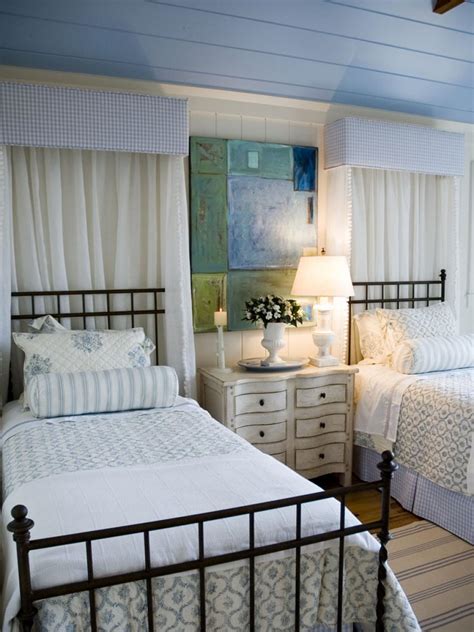 Cottage Style Blue Guest Bedroom Hgtv