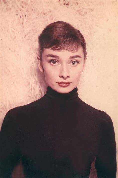 Audrey Hepburn Fashion Of A Hollywood Icon Look