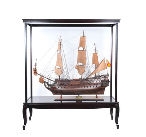 Display Case For Xl Ships