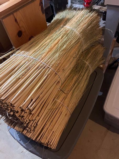 Making A Kitchen Broom From Broom Corn