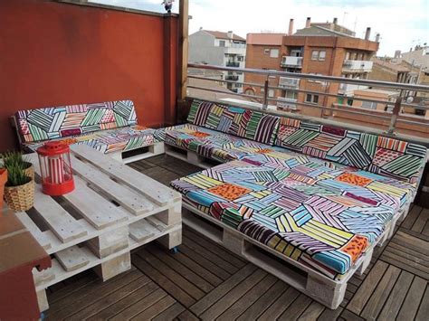 Diy Pallet Furniture Ideas 40 Projects That You Havent Seen