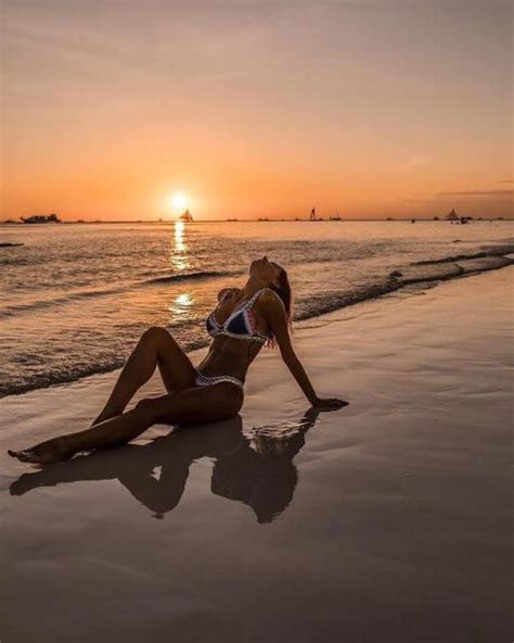 48 Flattering Bikini Beach Poses To Try This Summer Sharp Aspirant