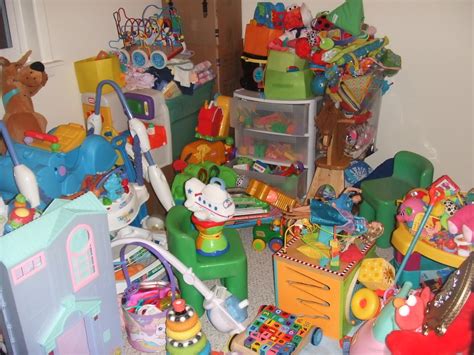 Do Your Kids Have Too Many Toys Move The Mess