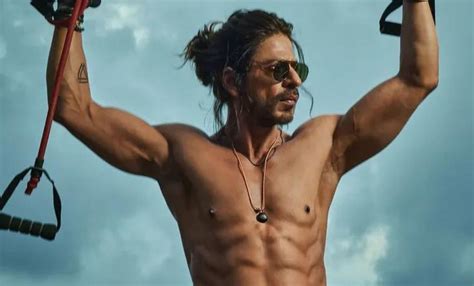 Shah Rukh Khans Shirtless Pathaan Pic Broke The Internet Shark Tanks Aman Gupta Shares